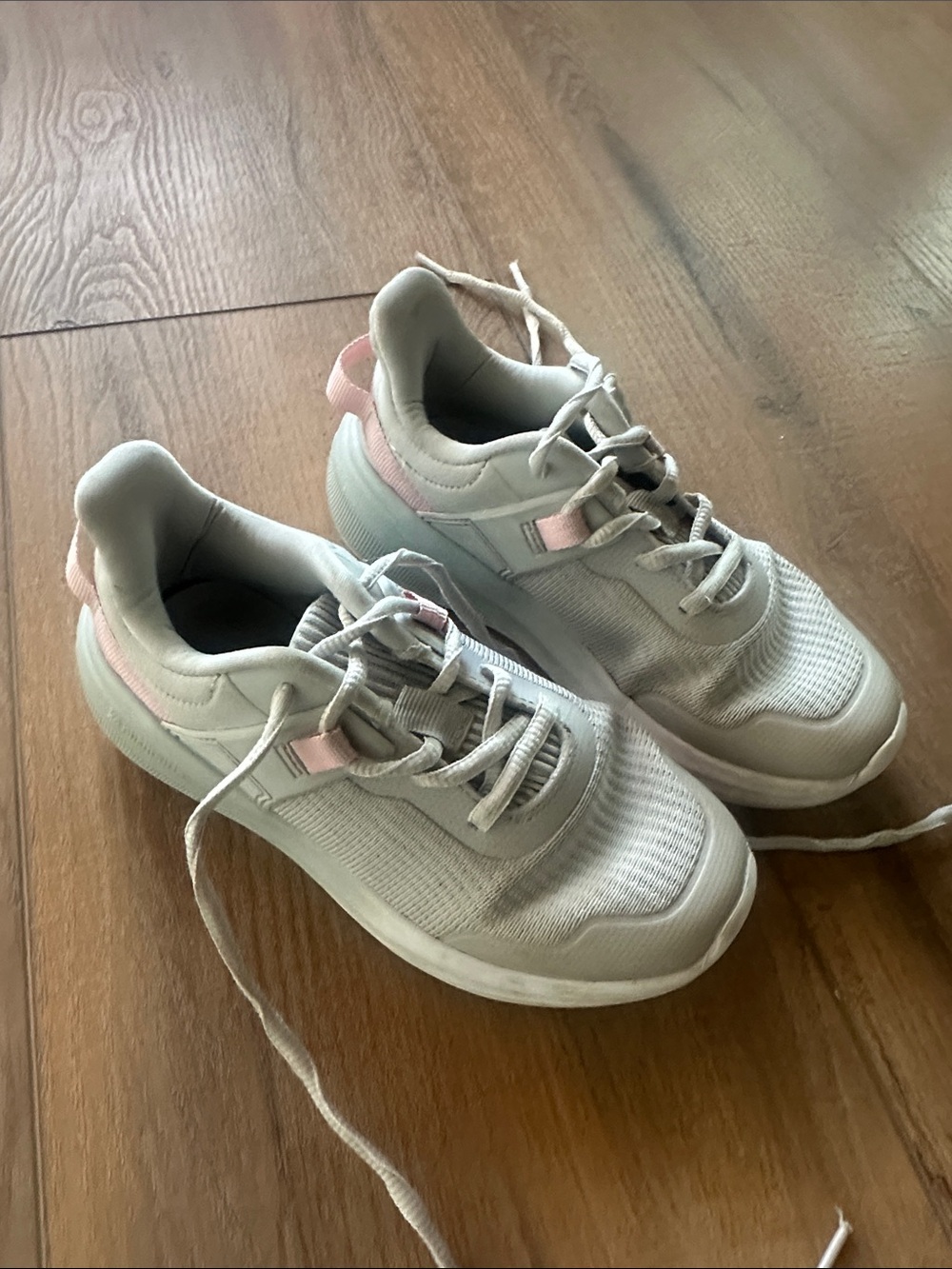 Light Gray Athletic Sneakers with Pale Pink Accents